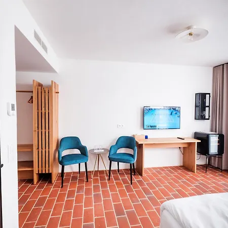 Thaya Vinarstvi Hotel